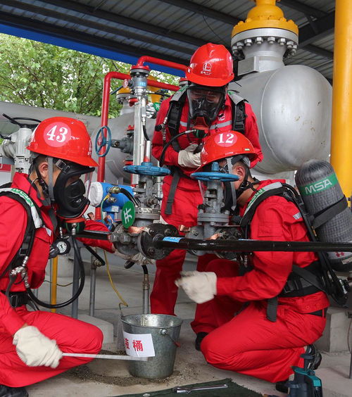 四川宜宾食品厂安全事故 焦炭疑致中毒，救援过程中再添伤亡