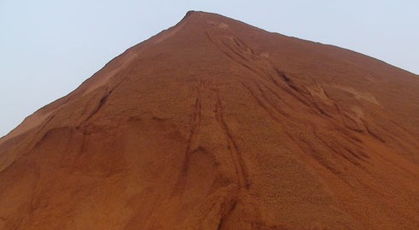 进口矿产中粗粉、铁精粉及焦炭的市场价格与型号规格分析